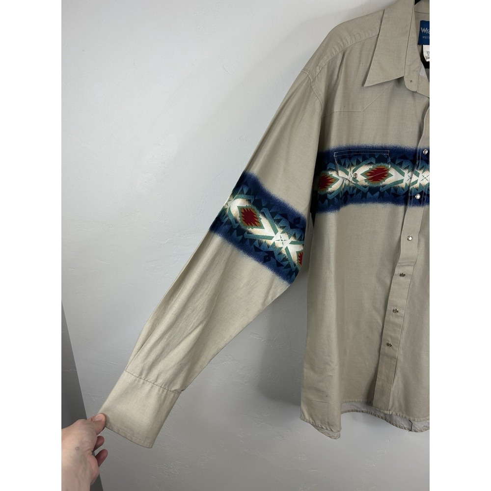 Wrangler Vintage Pearl Snap Long Sleeve Shirt Western Cowboy Southwestern Aztec - Picture 6 of 10